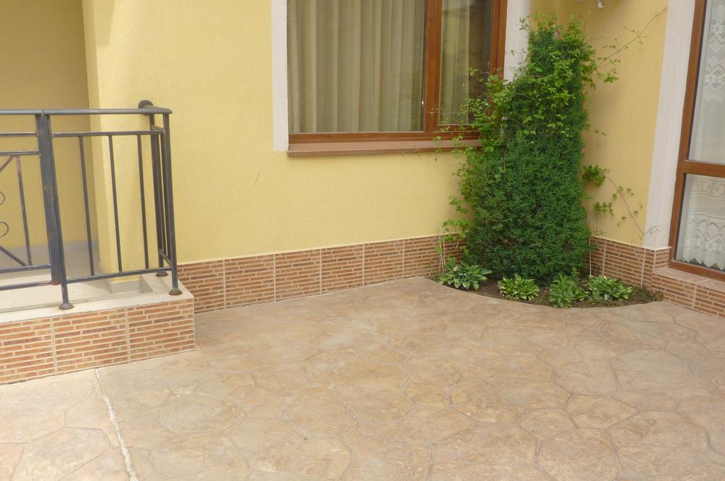 Siana 3 Suits Pomorie Exterior photo