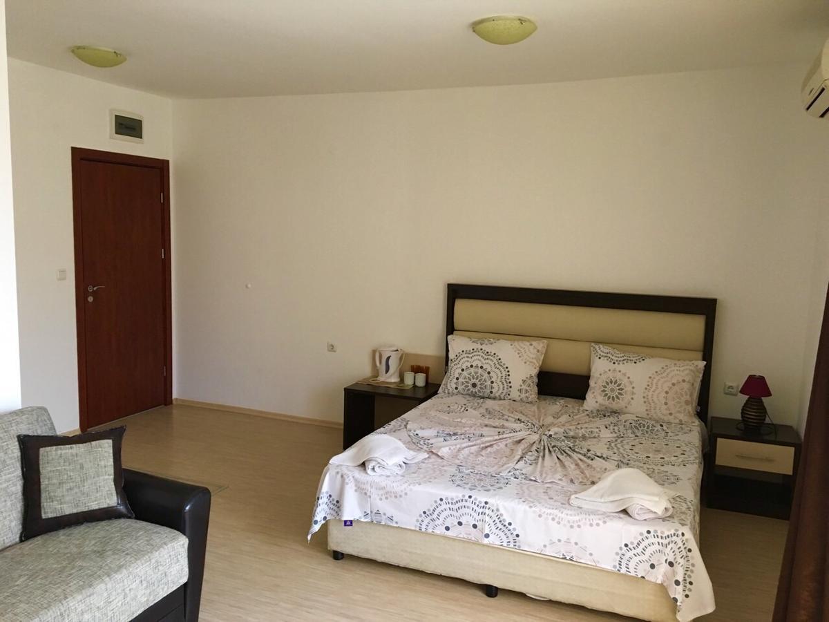Siana 3 Suits Pomorie Exterior photo